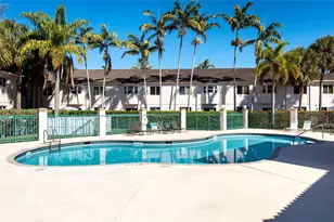 2151 NW 77th Way, Pembroke Pines, FL 33024 - Photo 24