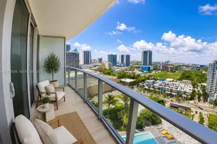 488 NE 18th St, Miami, FL 33132 - Photo 14