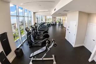 488 NE 18th St, Miami, FL 33132 - Photo 24