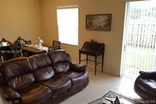 14716 SW 25th Ln, Miami, FL 33185 - Photo 4