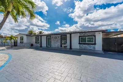 4920 NW 196th Ter, Miami Gardens, FL 33055 - Photo 2