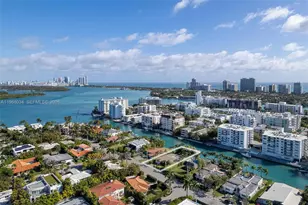10121 E Broadview Dr, Bay Harbor Islands, FL 33154 - Photo 50