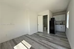 2801 SW 26th St, Miami, FL 33133 - Photo 4