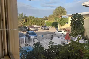 731 Hummingbird Way, North Palm Beach, FL 33408 - Photo 2