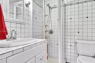 503 12th St, Miami Beach, FL 33139 - Photo 22