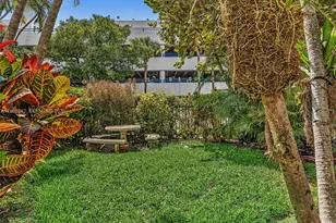 503 12th St, Miami Beach, FL 33139 - Photo 6