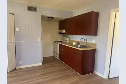 2046 NW 43rd Ter #8, Lauderhill, FL 33313 - Photo 2