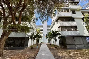 8335 SW 152nd Ave, Miami, FL 33193 - Photo 2