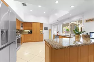 5253 NW 94th Doral Pl, Doral, FL 33178 - Photo 32