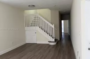 7100 NW 177th St, Hialeah, FL 33015 - Photo 2