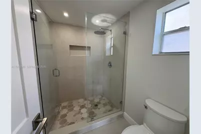 1900 W 54th St #219, Hialeah, FL 33012 - Photo 4