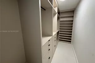 1900 W 54th St, Hialeah, FL 33012 - Photo 28