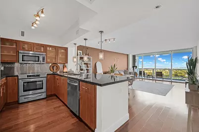 5700 Collins Ave #12K, Miami Beach, FL 33140 - Photo 8