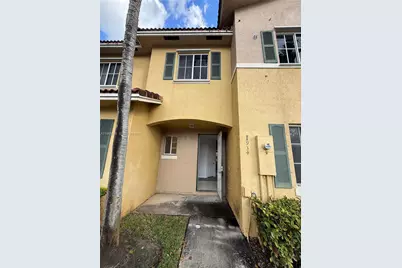 1934 SW 60th Ave, North Lauderdale, FL 33068 - Photo 1