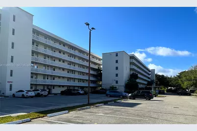 2851 Leonard Dr #J502, Aventura, FL 33160 - Photo 8