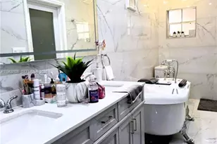 5769 NW 99th Ave, Doral, FL 33178 - Photo 34