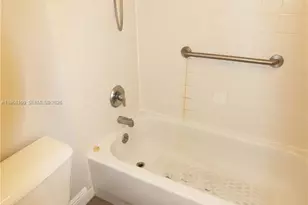 1301 River Reach Dr, Fort Lauderdale, FL 33315 - Photo 16