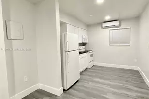 64 NE 78th St, Miami, FL 33138 - Photo 8