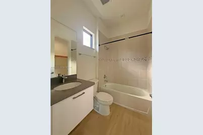 4454 NW 80th Ave, Doral, FL 33166 - Photo 34