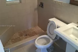 4700 SW 97th Ave, Miami, FL 33165 - Photo 6