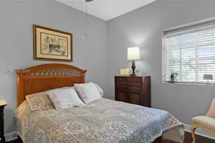 9768 NW 30th St, Doral, FL 33172 - Photo 12