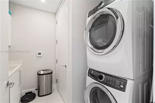 15701 Collins Ave, Sunny Isles Beach, FL 33160 - Photo 36