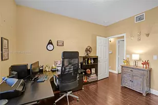 4812 Washington St, Hollywood, FL 33021 - Photo 38