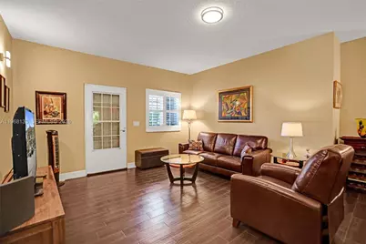 4812 Washington St #3, Hollywood, FL 33021 - Photo 6