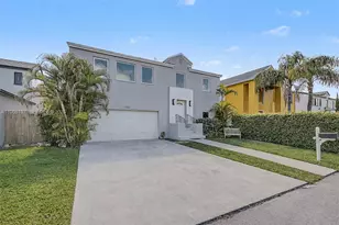 11932 SW 273rd St, Homestead, FL 33032 - Photo 2