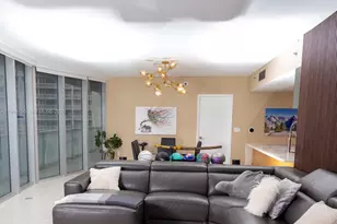 465 Brickell Ave, Miami, FL 33131 - Photo 14