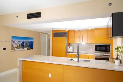 465 Brickell Ave #5101, Miami, FL 33131 - Photo 4
