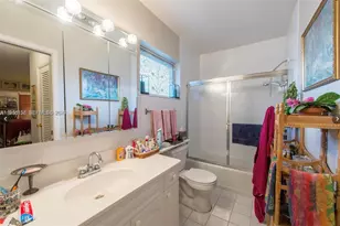 2200 Park Ln, Hollywood, FL 33021 - Photo 8