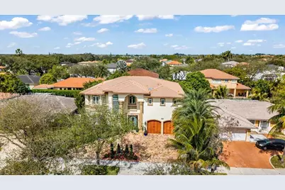 7851 NW 166th Ter, Miami Lakes, FL 33016 - Photo 54