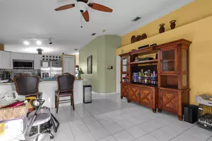 7562 W 32nd Ct, Hialeah, FL 33018 - Photo 10