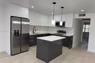 1039 Newport H, Deerfield Beach, FL 33442 - Photo 1