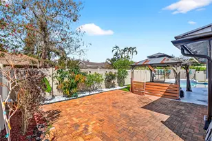 13808 Geranium Pl, Wellington, FL 33414 - Photo 42