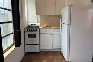 825 Alton Rd, Miami Beach, FL 33139 - Photo 2