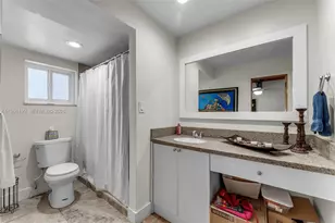 7825 SW 103rd Pl, Miami, FL 33173 - Photo 14