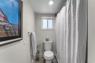 7825 SW 103rd Pl, Miami, FL 33173 - Photo 16