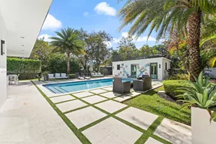 400 NW 24th St, Wilton Manors, FL 33311 - Photo 58