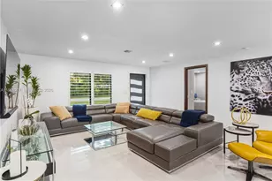 400 NW 24th St, Wilton Manors, FL 33311 - Photo 12