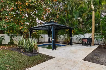 400 NW 24th St, Wilton Manors, FL 33311 - Photo 30