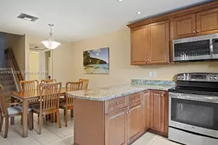 7464 SE Concord Pl, Hobe Sound, FL 33455 - Photo 4