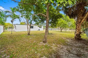 14950 NE 2nd Ave, Miami, FL 33161 - Photo 36
