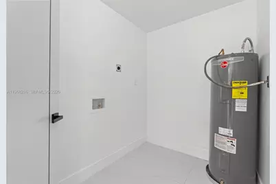 14950 NE 2nd Ave, Miami, FL 33161 - Photo 32