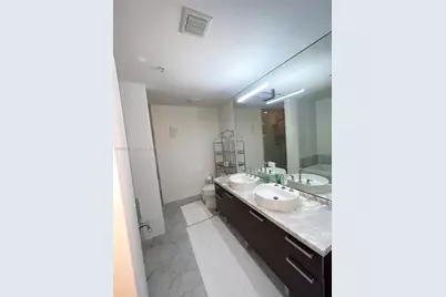 253 NE 2nd St #3903, Miami, FL 33132 - Photo 18