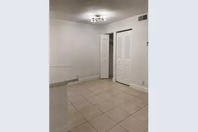 10773 Cleary Blvd #204, Plantation, FL 33324 - Photo 4