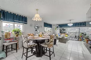 1200 SW 137th Ave, Pembroke Pines, FL 33027 - Photo 6