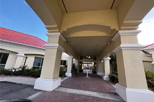 822 NW Sorrento Ln, Saint Lucie West, FL 34986 - Photo 38