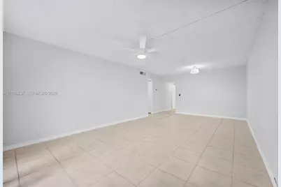 2861 Somerset Dr #104, Lauderdale Lakes, FL 33311 - Photo 20